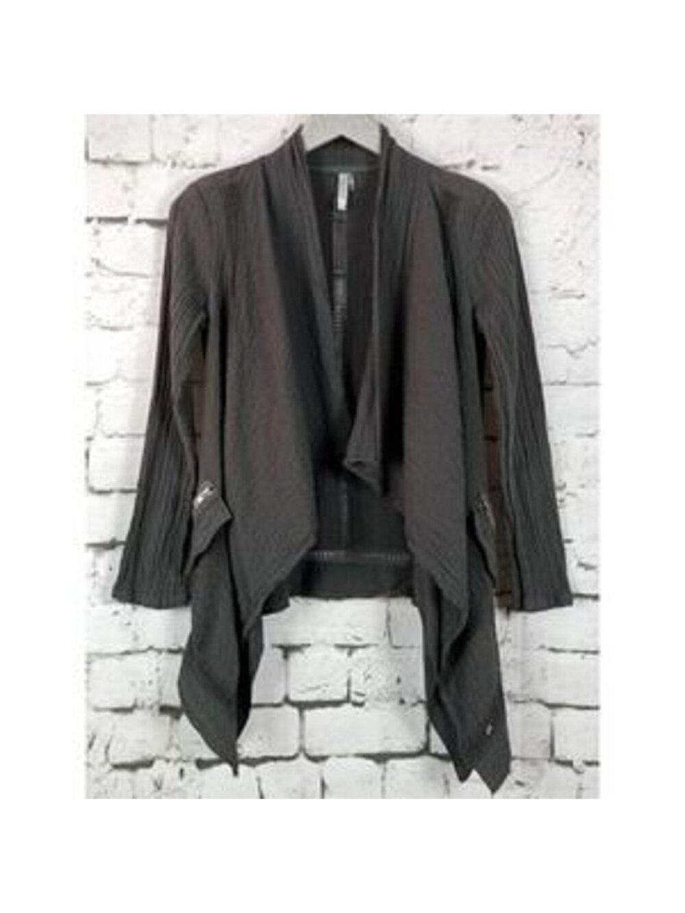 Monoreno Layered Cardigan Women's size L Gray Gauze Lace Asymmetrical Open Front